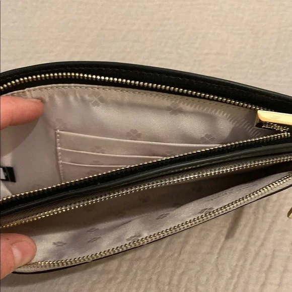 Kate Spade Sylvia Taupe and Black Leather Phone bag . No strap - Picture 3 of 6